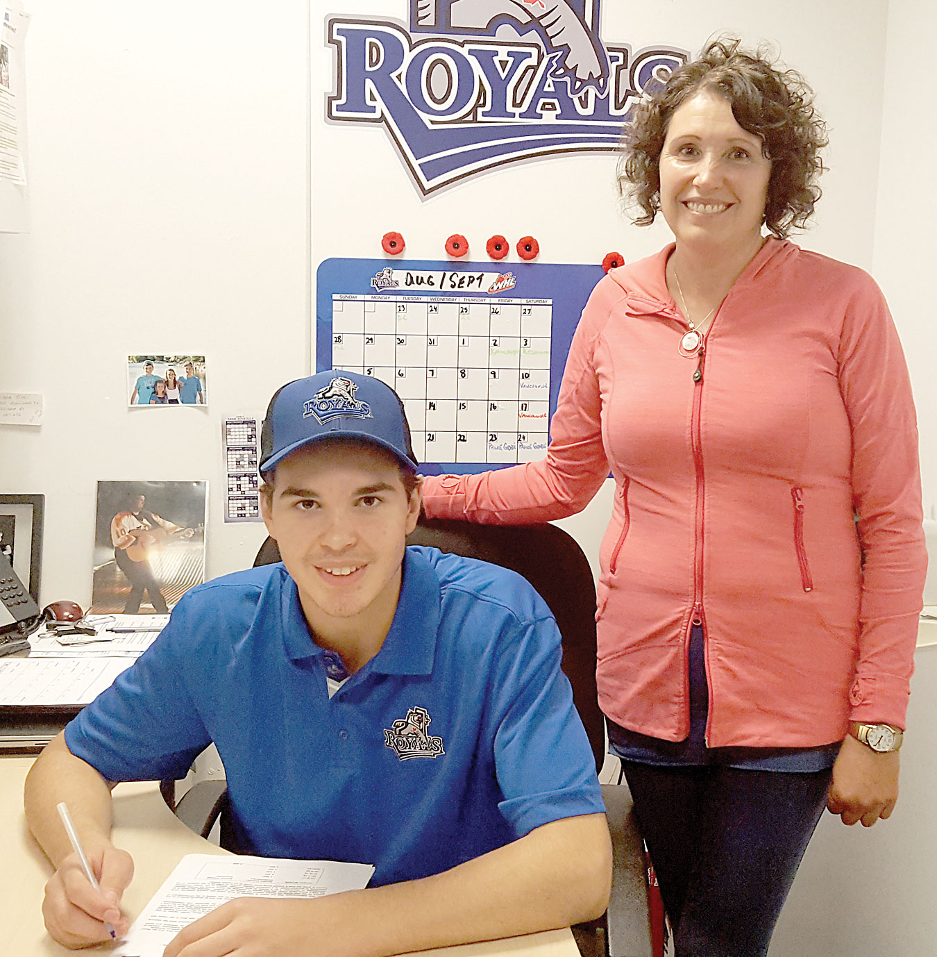 McNabb signs with Royals The Davidson Leader