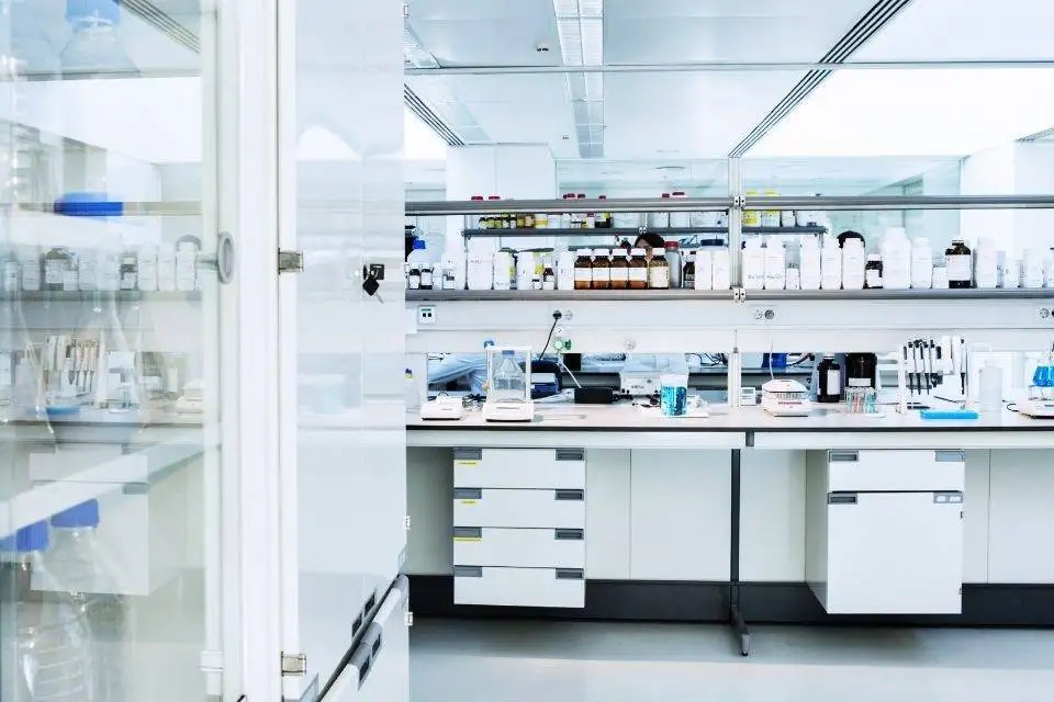 Ways To Reduce Costs in Your Lab Budget