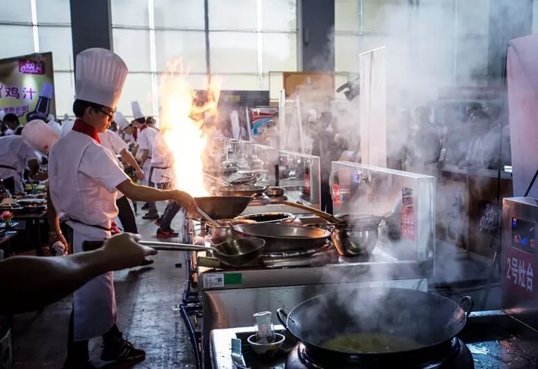 Commercial Induction Wok Cooker VS. Gas Stove
