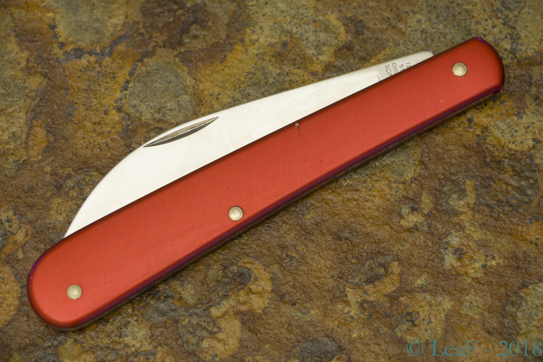 082. Baker’s knife LeaF's Victorinox knives collection