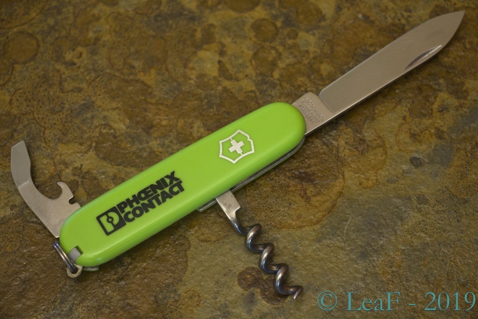 LeaF's Victorinox knives collection Page 2 Something about Swiss