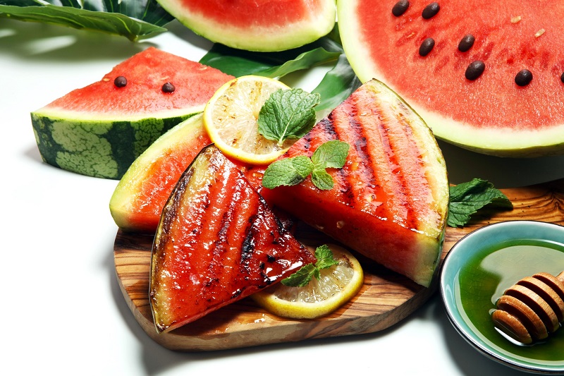 10 Fruits That Taste Awesome Grilled The Leaf