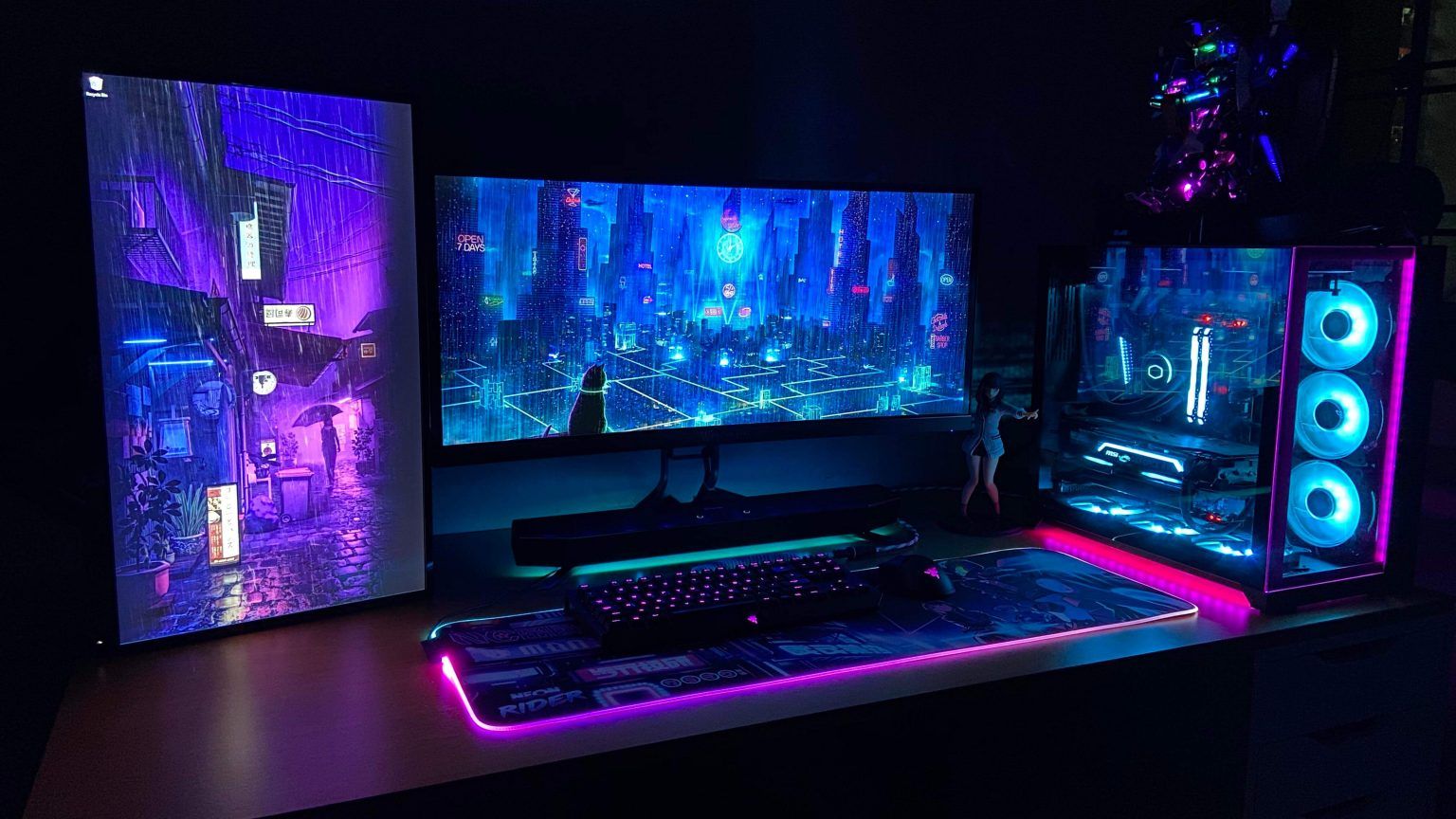 Top 7 Best Large PC Cases in 2023 (Buyer's Guide) LeagueFeed