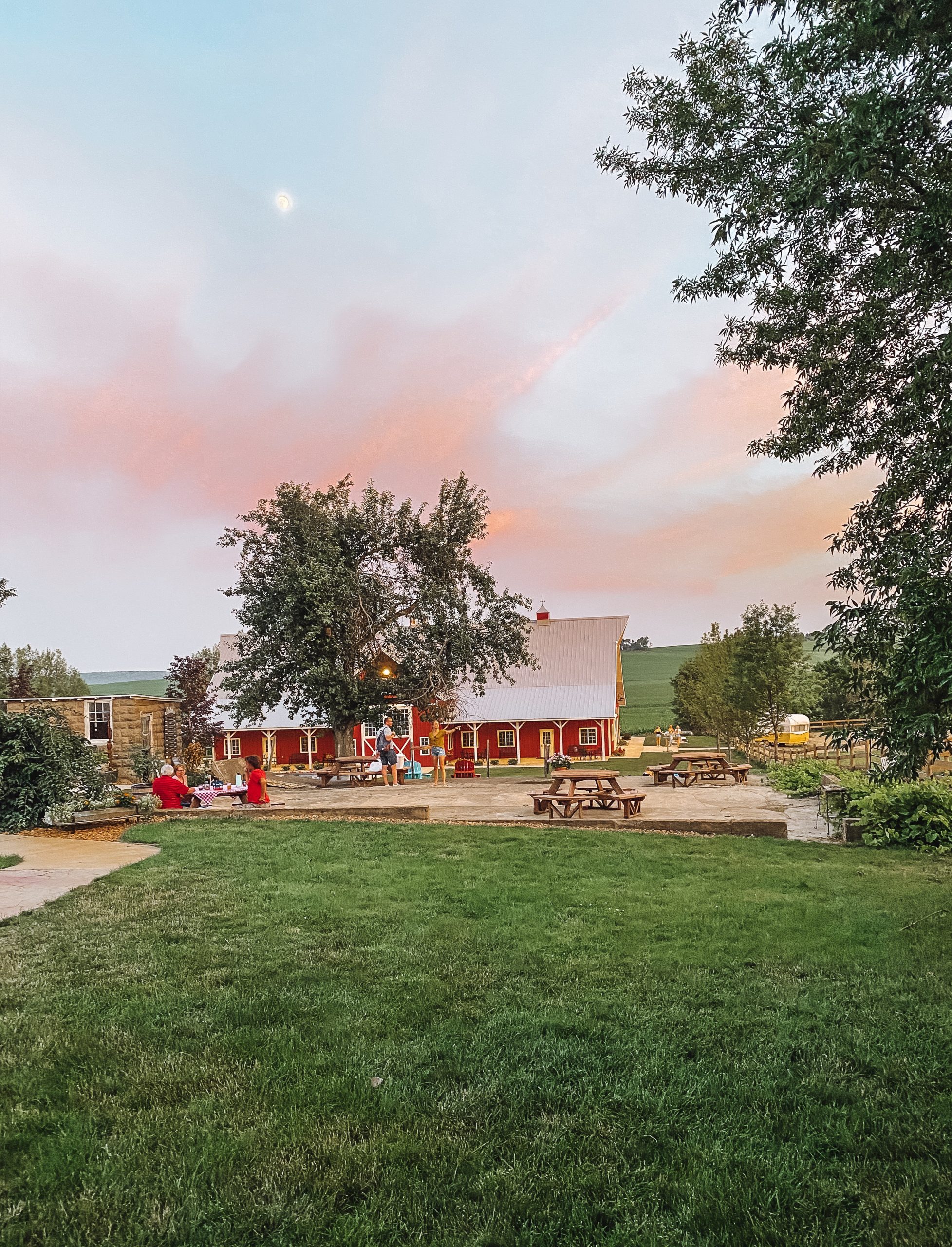 Red Barn Farm Pizza Night • leah b lively Minnesota