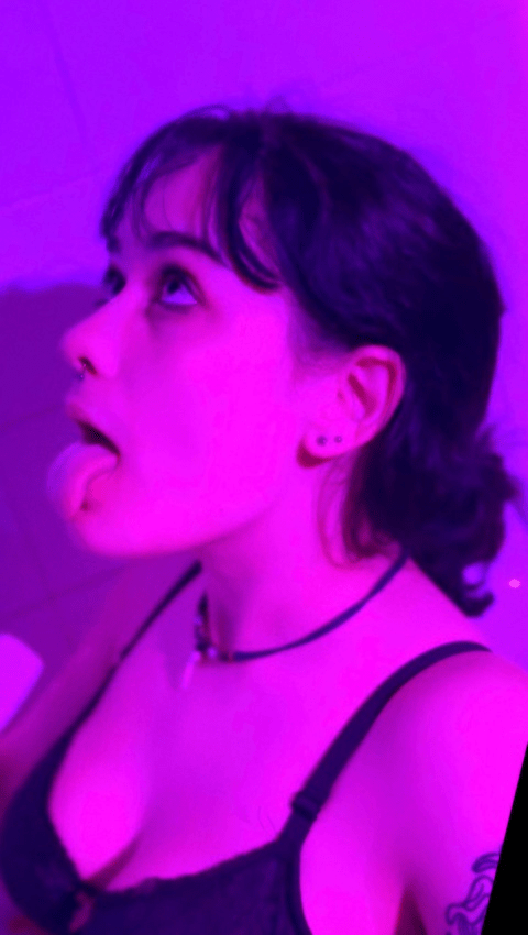 dariadoubled (Daria D) OnlyFans content - LeakedBeast