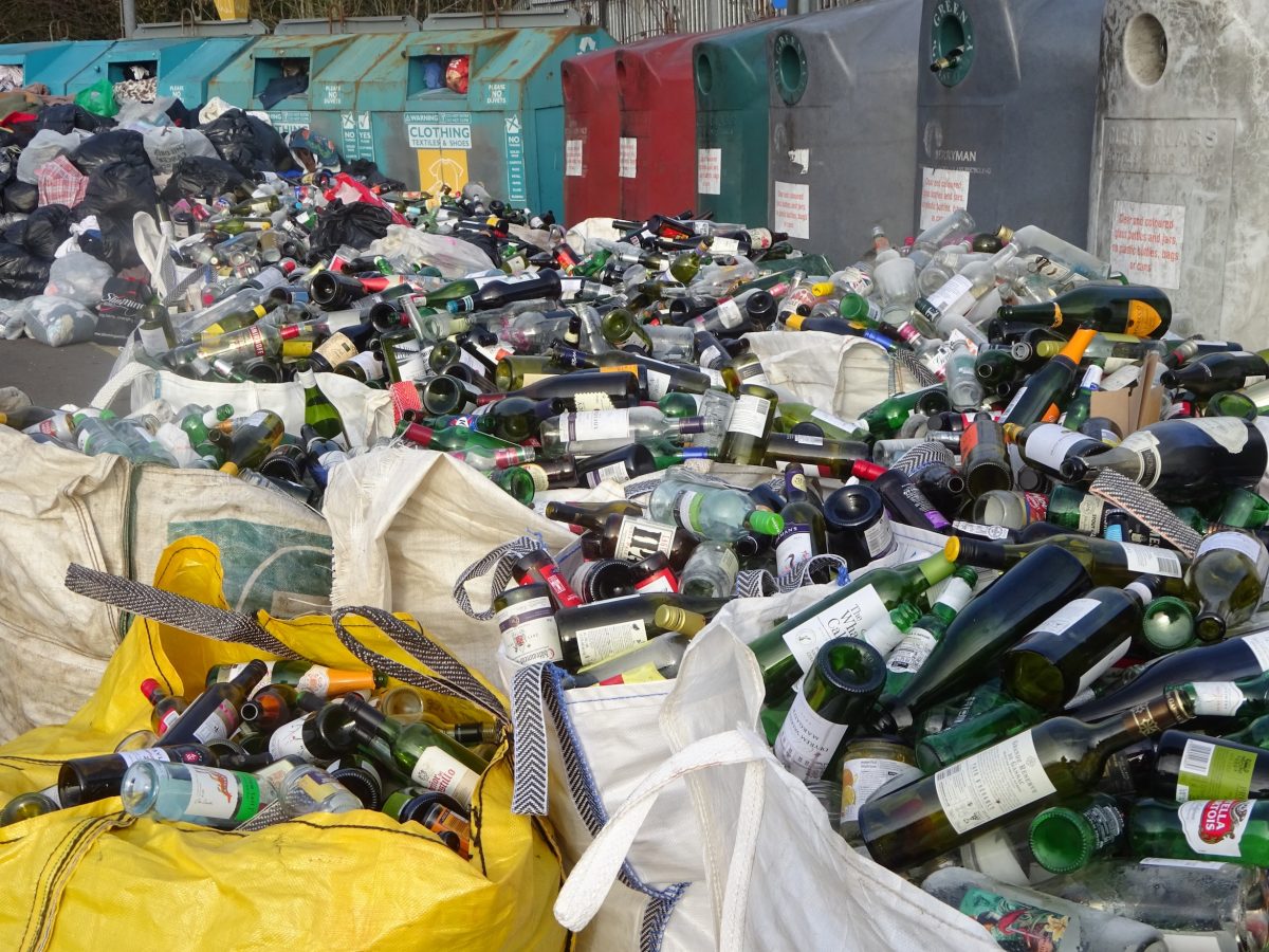 Recycling checks on rubbish divide opinion The Leamington Observer