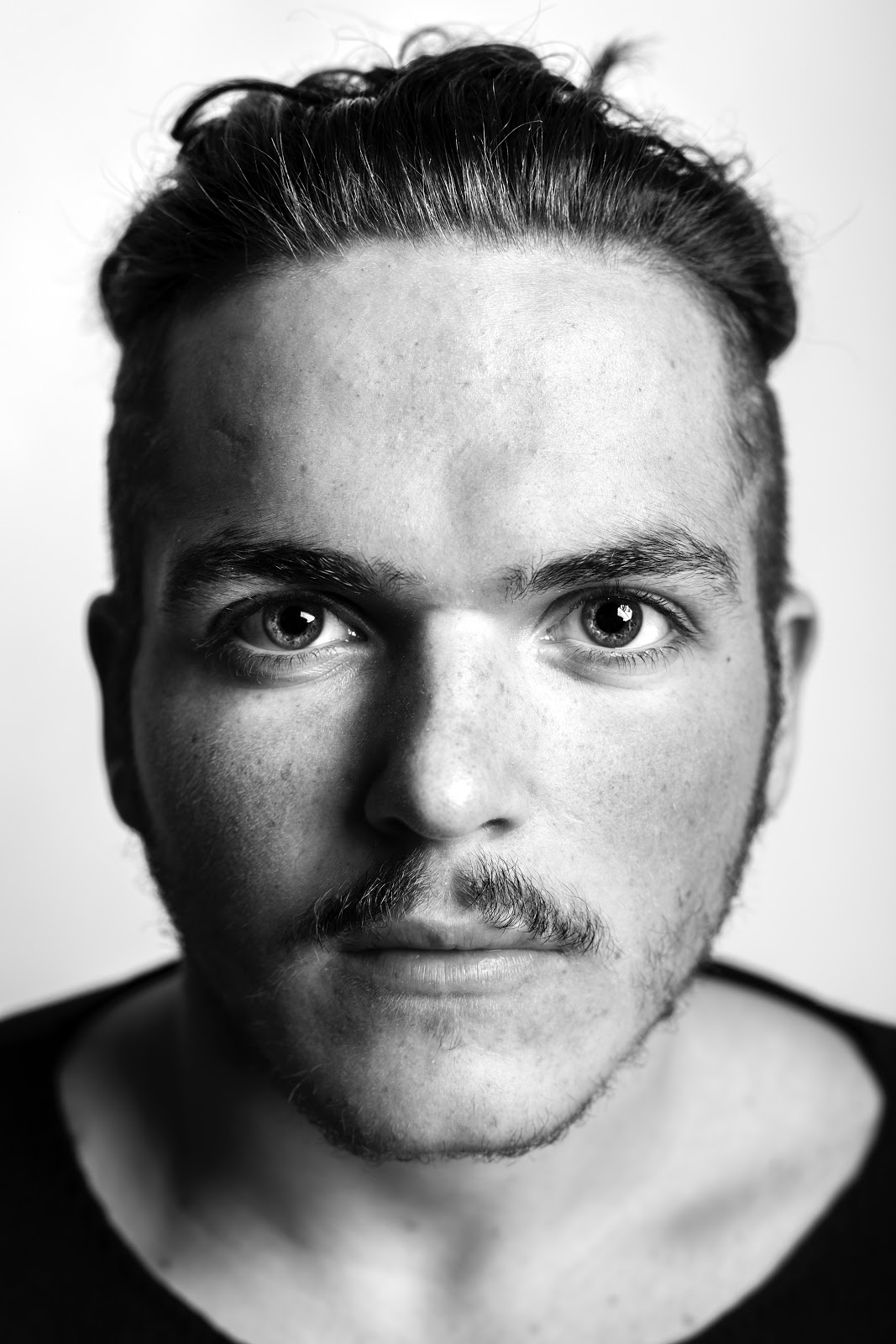 Essential portrait lighting techniques that every photographer should master Learn