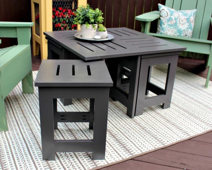 Outdoor Coffee Table with 4 Hidden Side Tables Kreg Tool