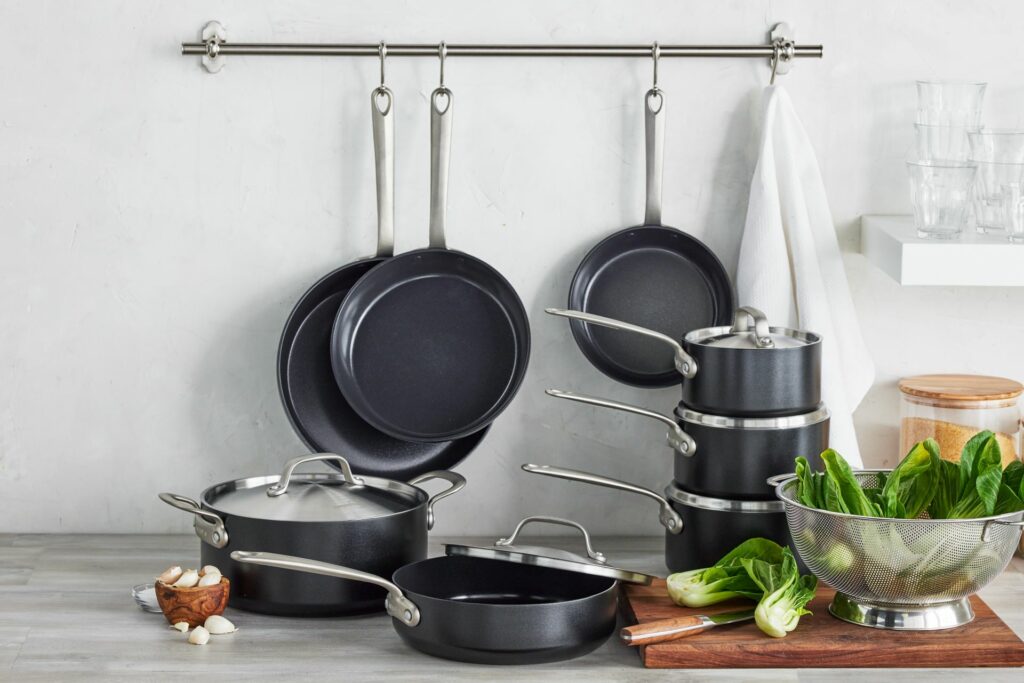 Aluminum vs Ceramic Pans A Guide to Cookware Sur La Table Lid & Ladle