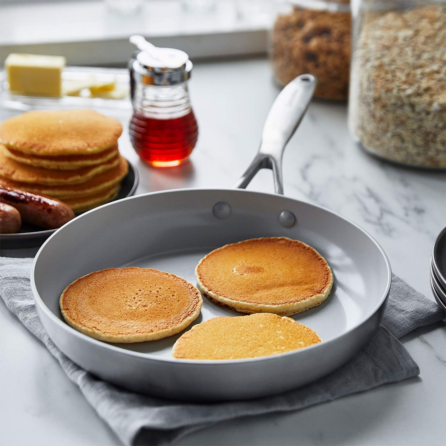 Aluminum vs Ceramic Pans A Guide to Cookware Sur La Table Lid & Ladle