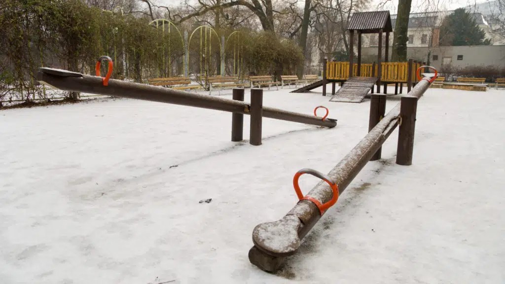 Correct Optical Lens Defects in RAW Learn Photography by Zoner Photo