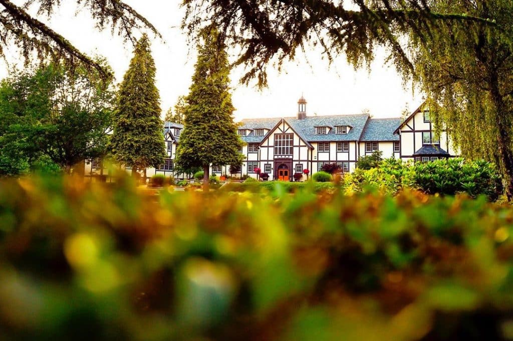 Shawnigan Lake School Learn & Experience Learn & Experience