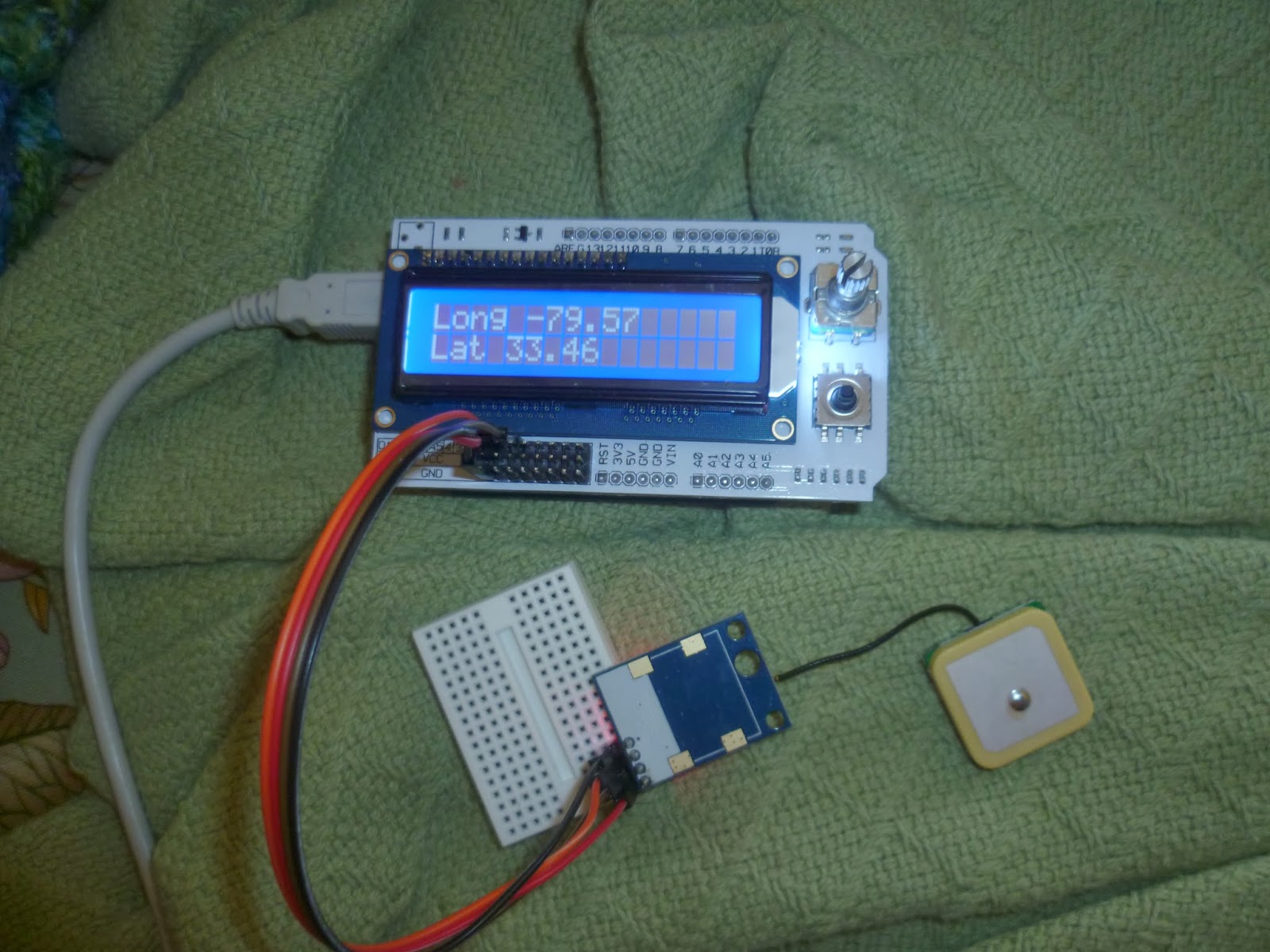 GPS on LCD Academy for Arduino