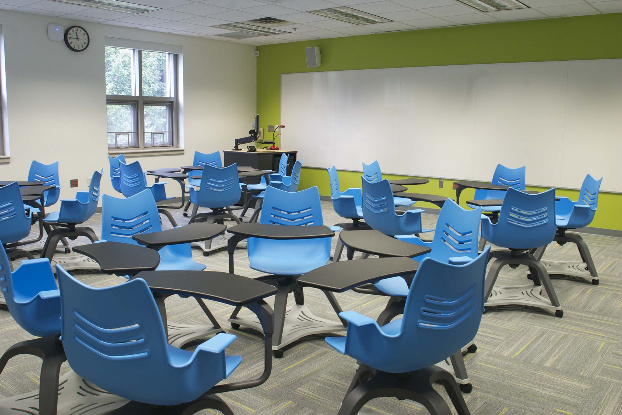 Signature Learning Spaces Learning Environments
