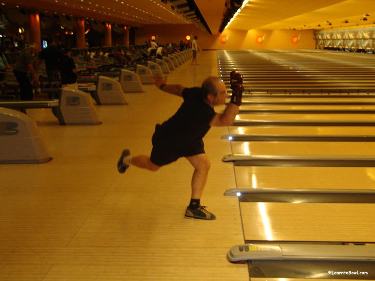 Strike Zone Bowlers Learn to Sunset Station, Henderson, NV