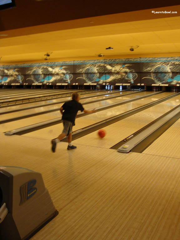 Strike Zone Bowlers Learn to Sunset Station, Henderson, NV