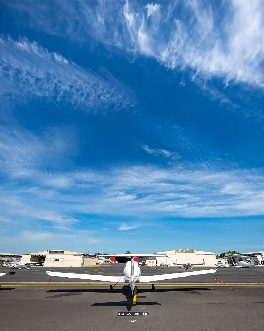 How Do Autopilot Systems Work On A Plane?