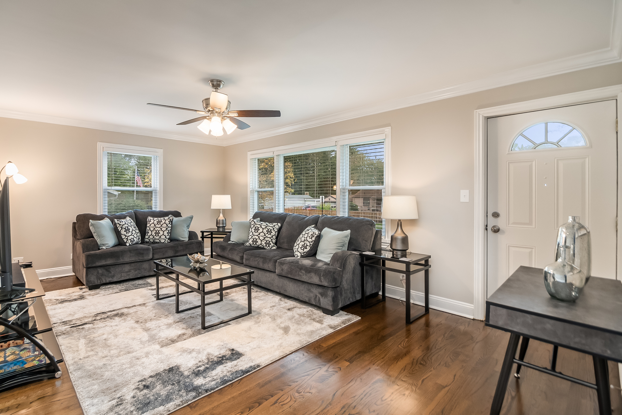 Jay St., Elgin FHS Rental Single Family ShortTerm House Rental