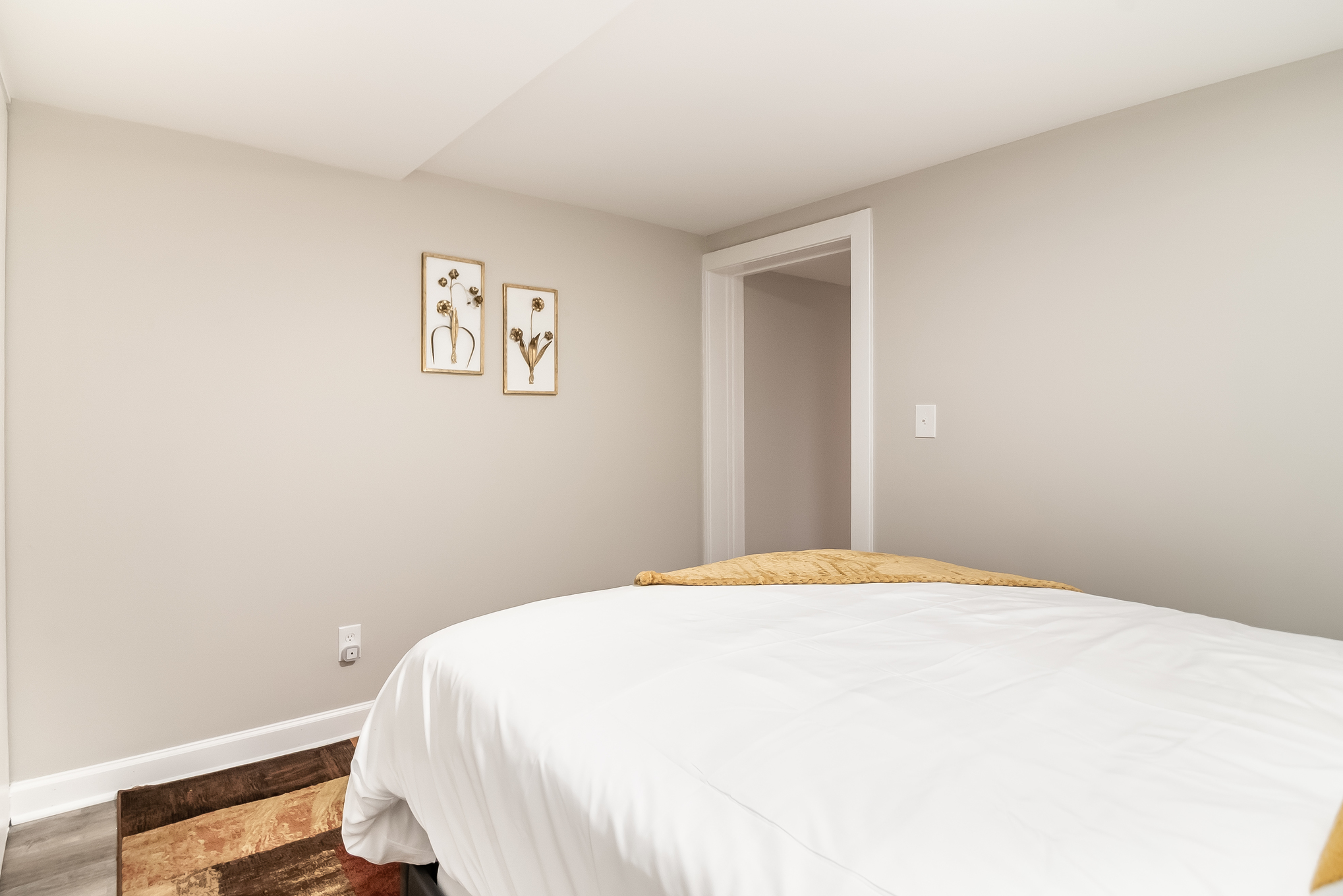 Jay St., Elgin FHS Rental Single Family ShortTerm House Rental