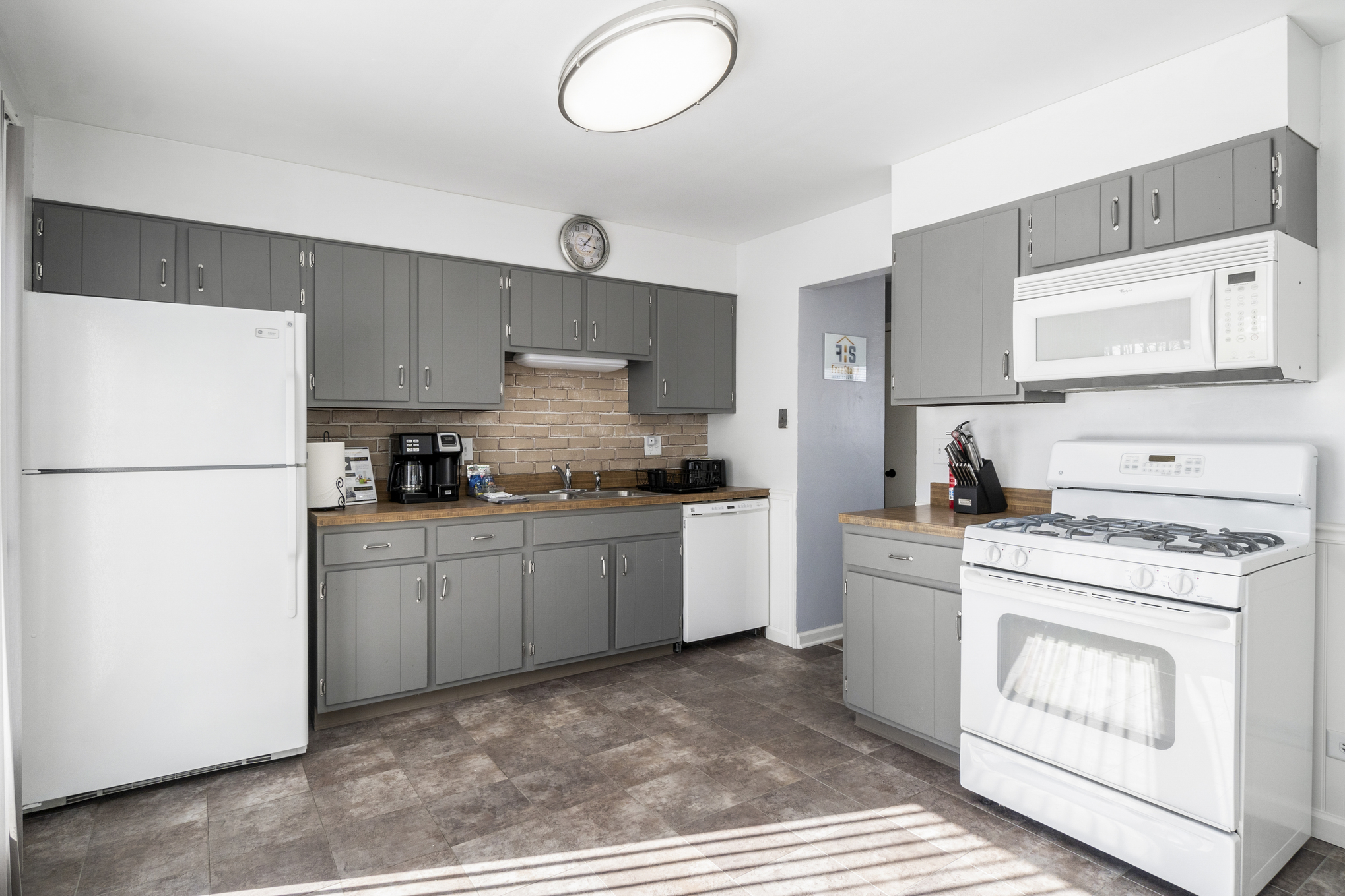 Hanover Park FHS Rental Fully Furnished Single Family Home