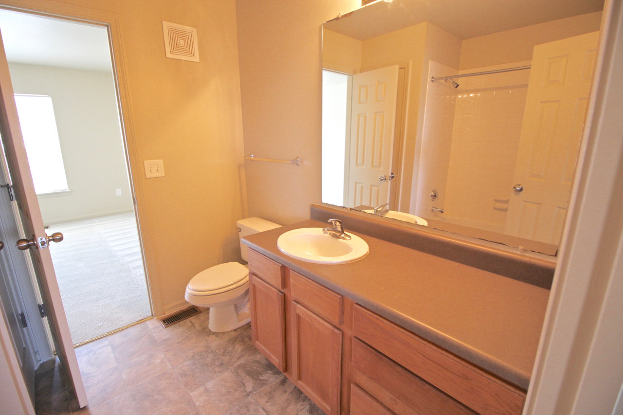 Willow Glen Apartments and Townhomes