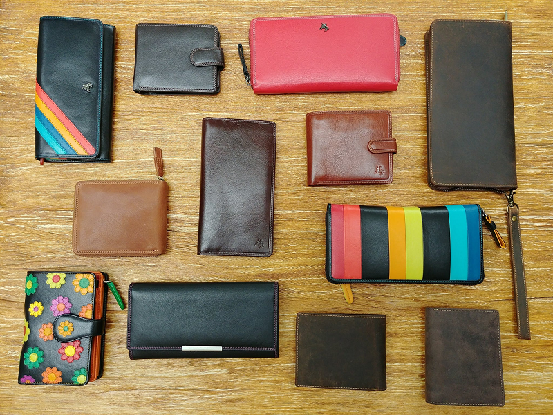The best leather for wallets 3 optimal types