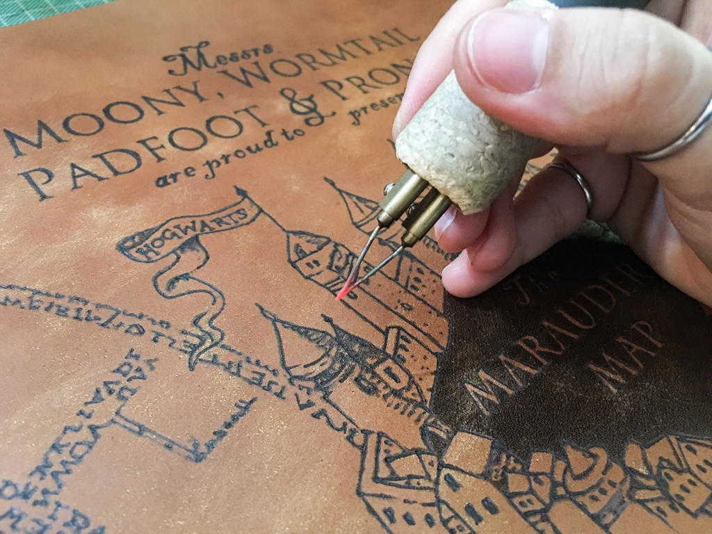 How to pyrography on leather Leather Mio