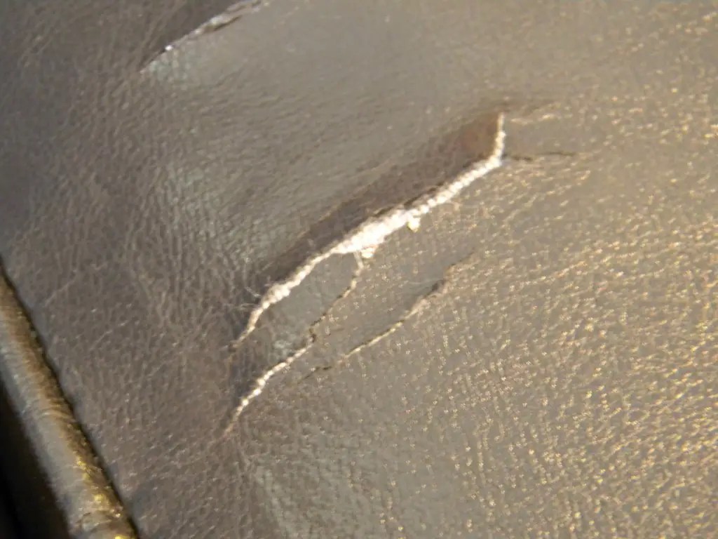 How to Repair a Faux Leather Couch? LeatherProfy