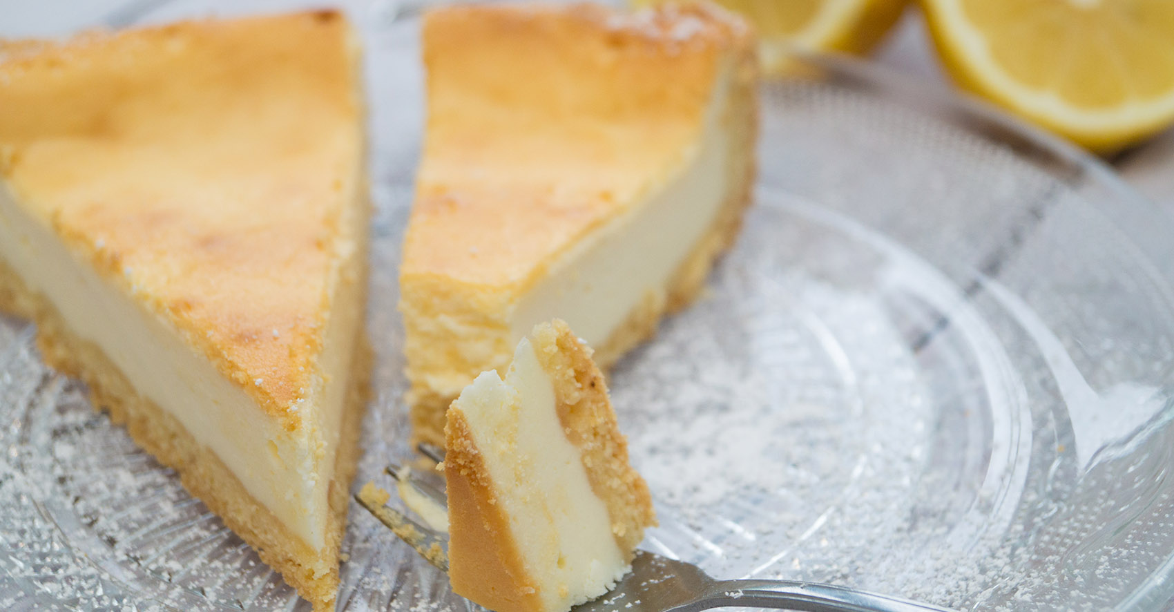 Käsekuchen Klassisch mit Boden Leckergebacken