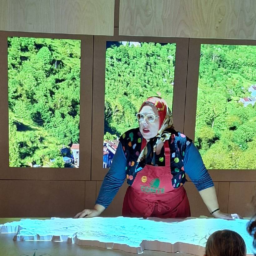 VISITE THÉÂTRALISÉE DE LA MAISON DU COMTÉ Poligny Maison du Comté