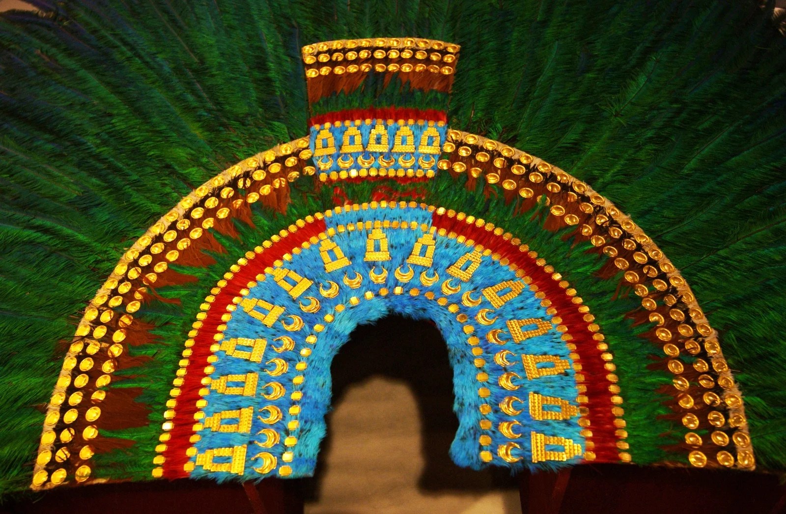 El penacho de Moctezuma y la presunta omisión mexicana LectorMx