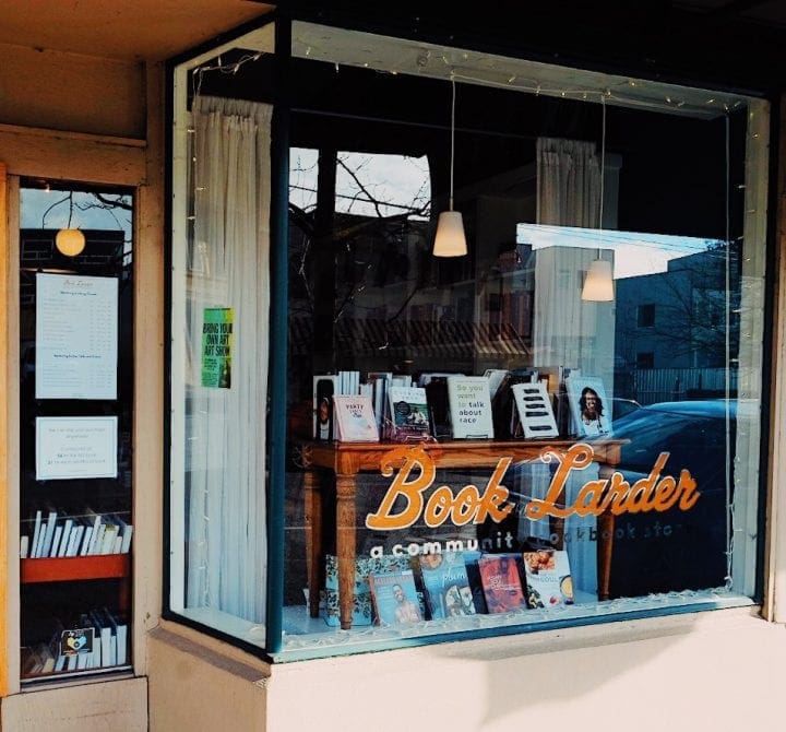 Seattle Arts & Lectures \ Superheroes Book Larder