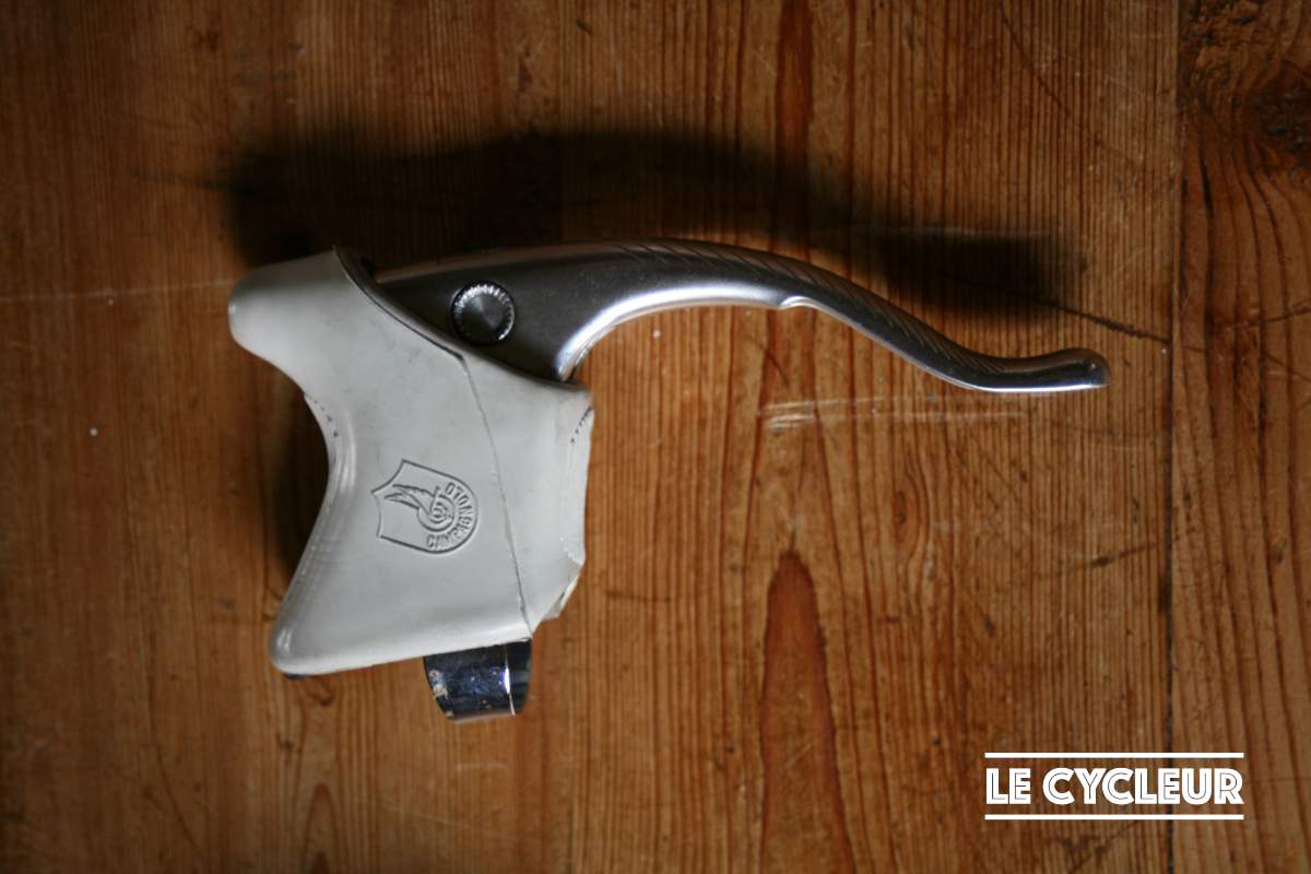 Campagnolo CRecord brake levers explained Le Cycleur