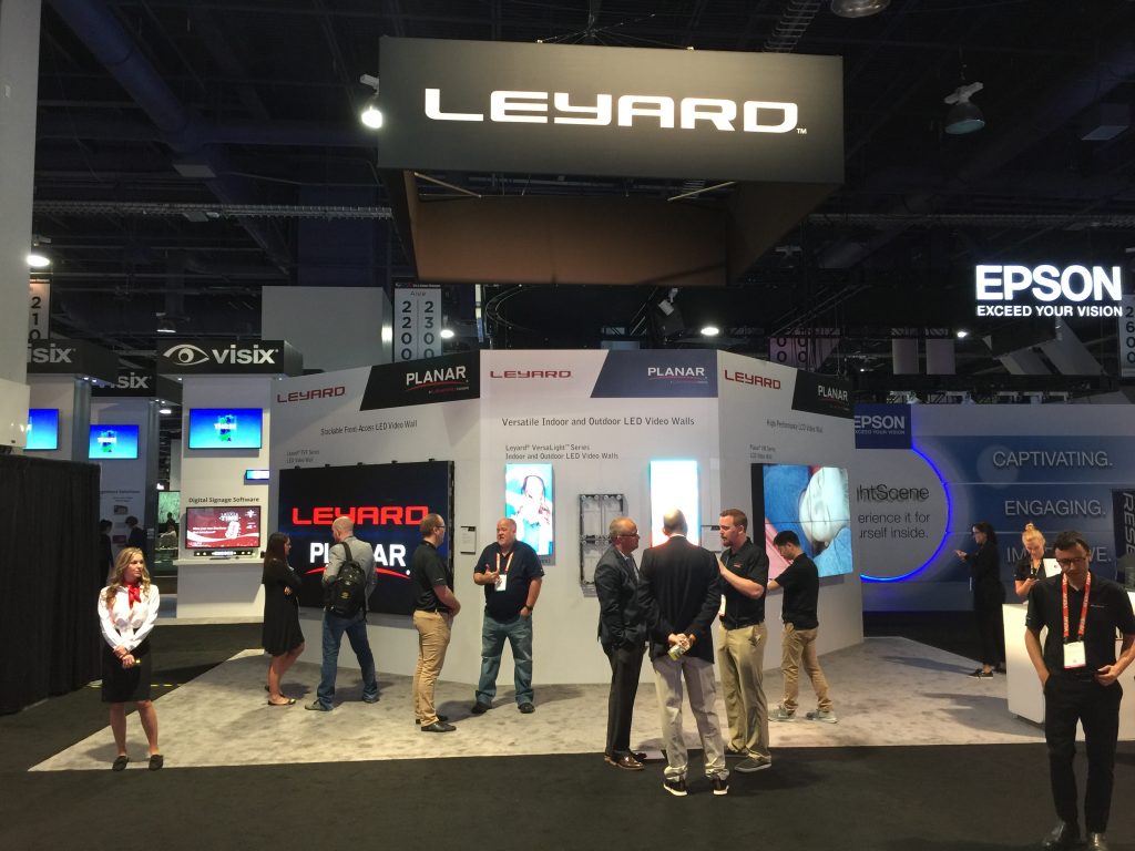 Visit to the Digital Signage Expo LED3