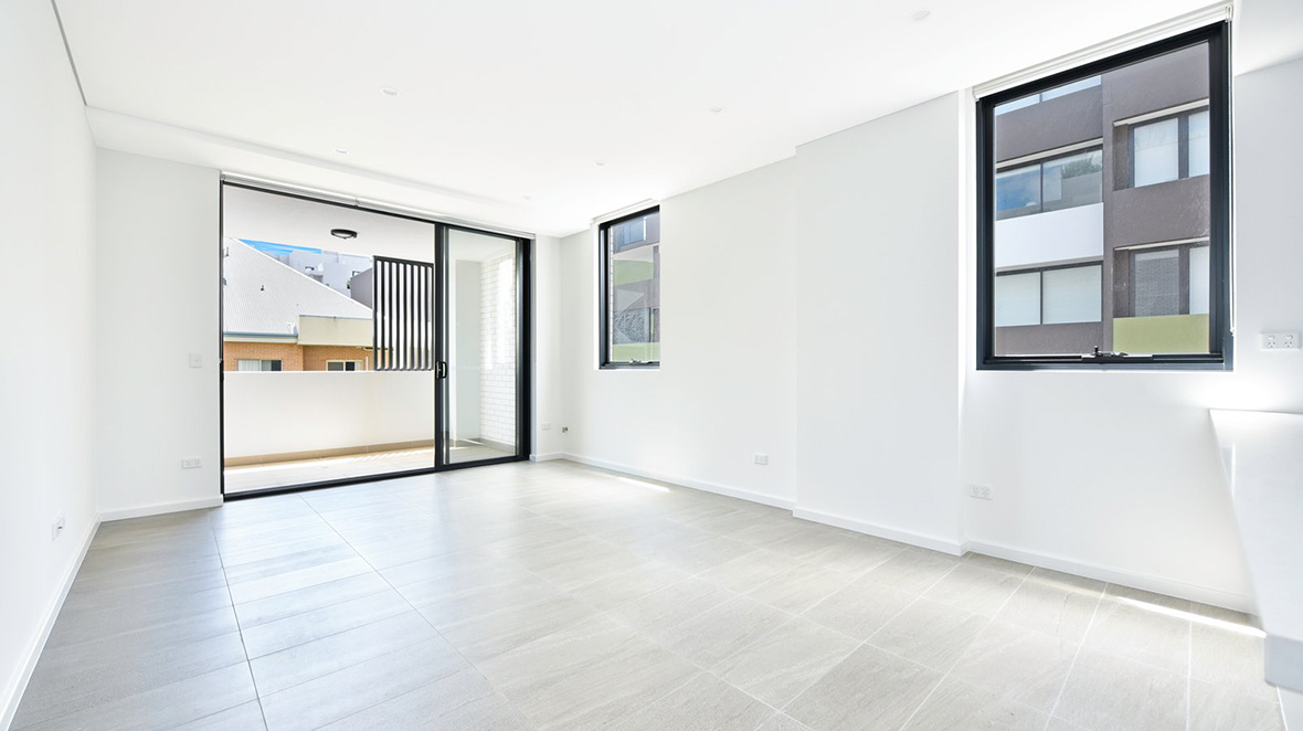 HOMEBUSH Loftus Crescent Leda