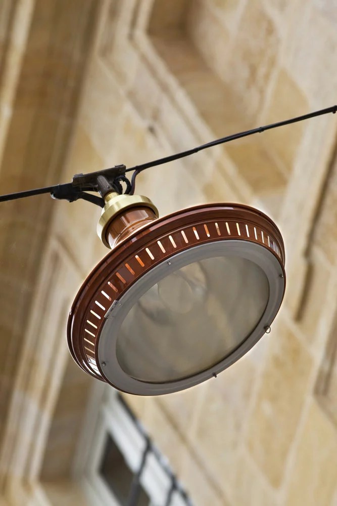 Totally Enclosed Luminaires Sealed Lighting Fixtures for Indoor and