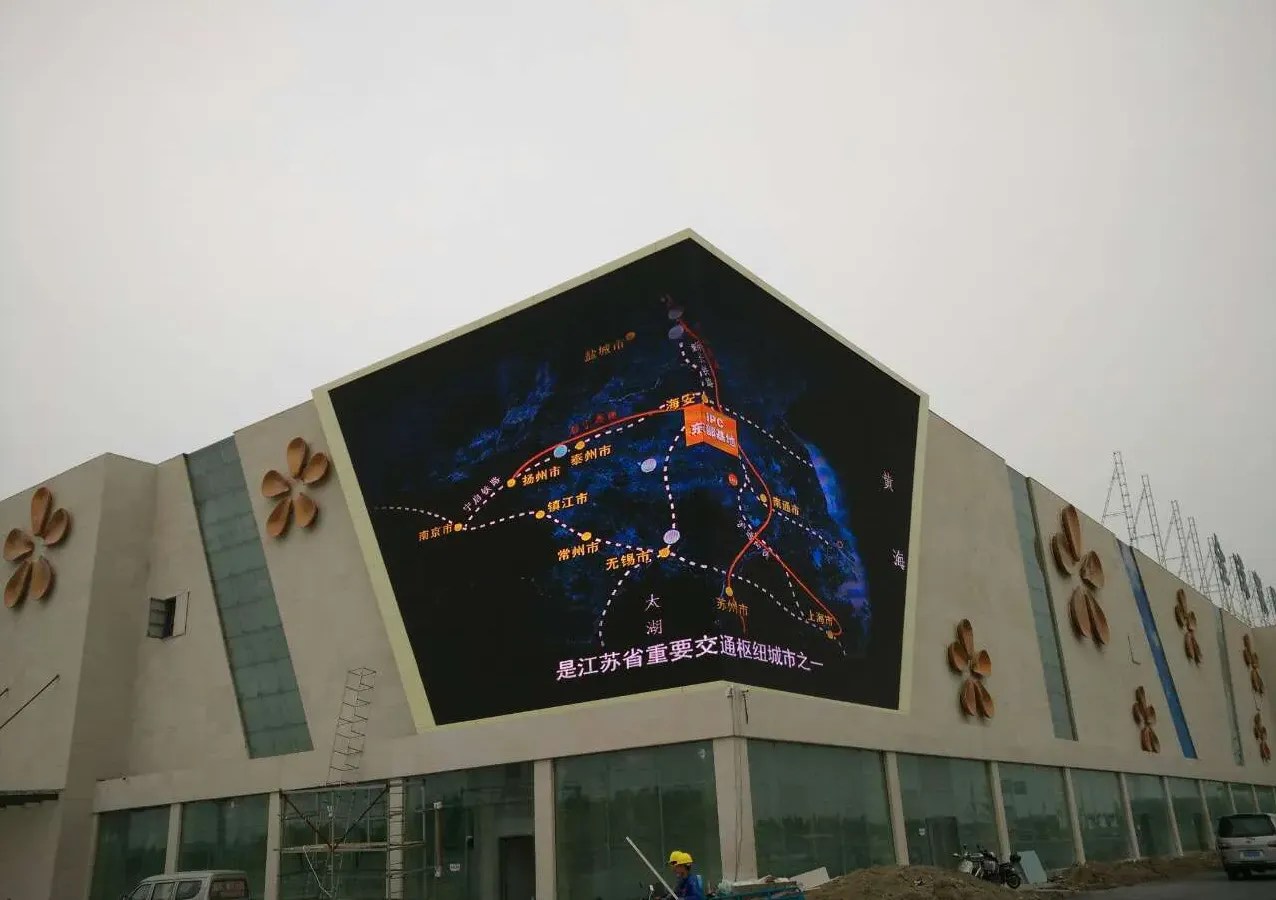 How to clean led tv screen?