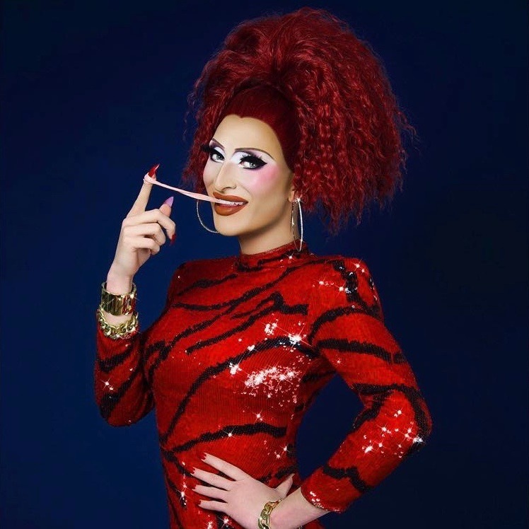 T Rex, Leader In Chicago Drag Scene, Dropped By Roscoe's