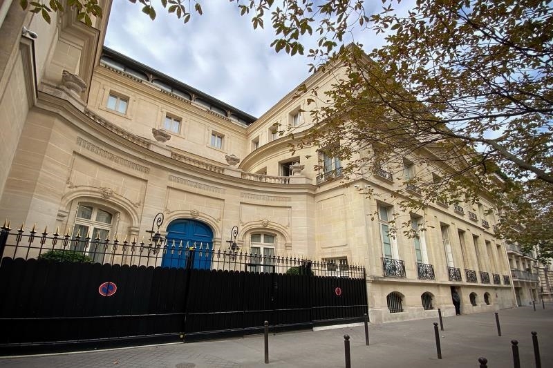 Mohammed VI prend possession d’un hôtel particulier de