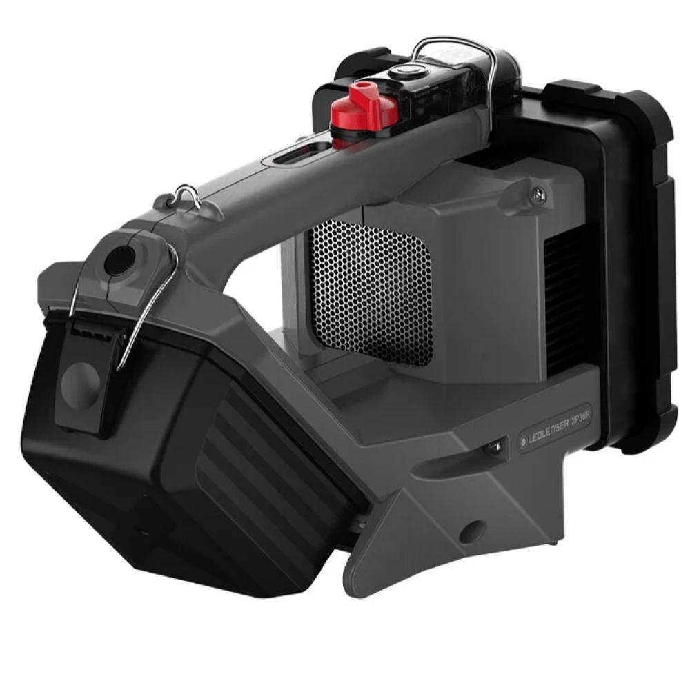פנס חיפוש נטען Searchlight XP30R · לדלנסר ישראל