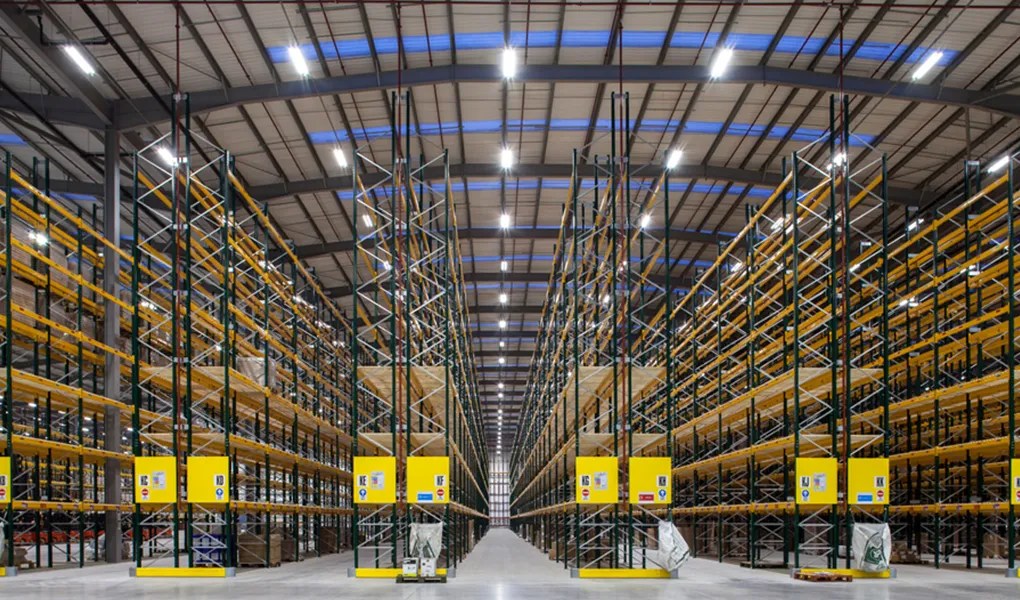 Warehouse Aisle Led High Bay the Best Lighting Solutions