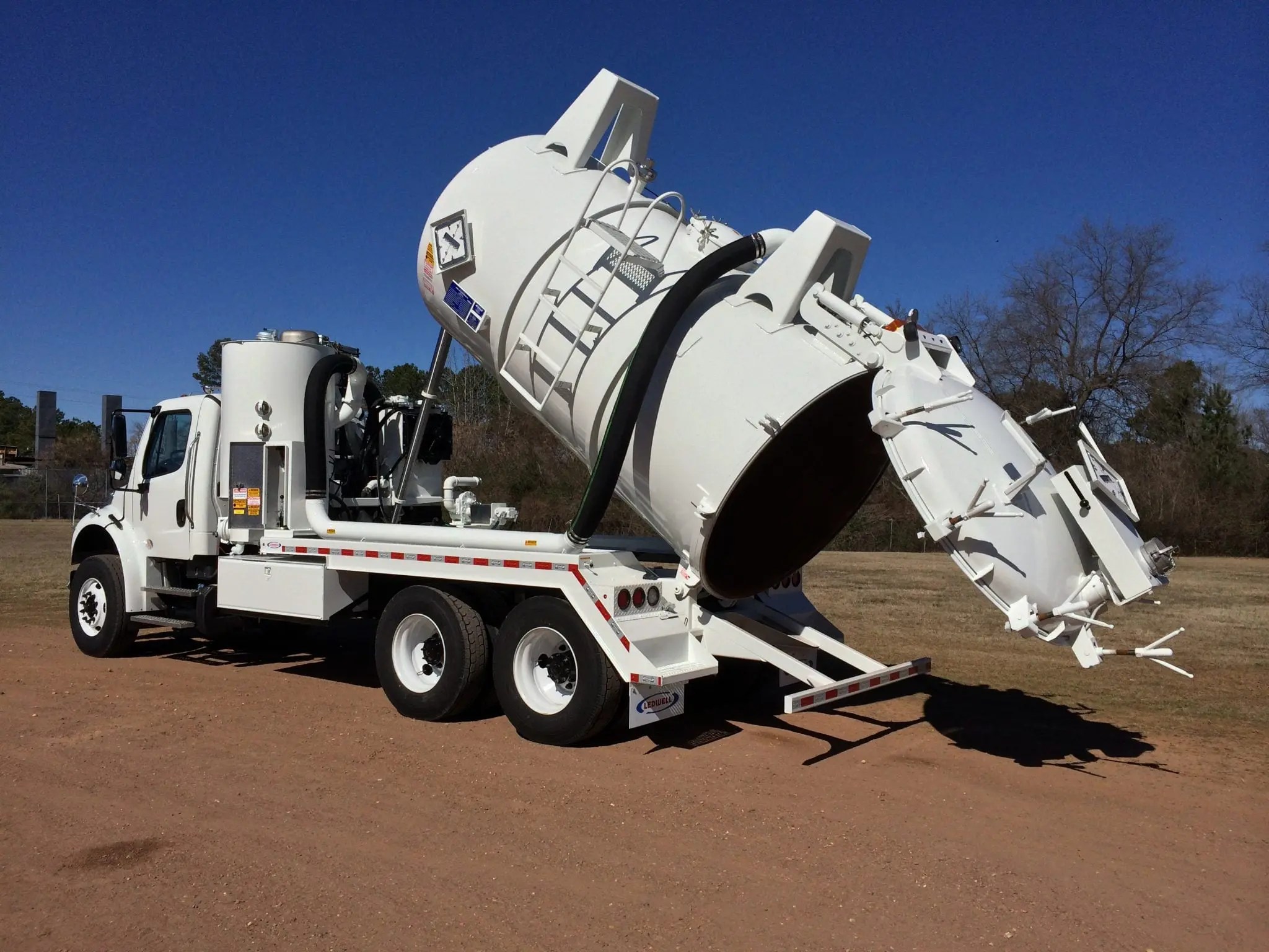 Liquid Ring Vacuum Truck Ledwell Custom Truck Bodies, Trailers, and