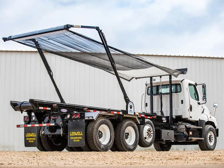 Xe Ben Tự Đổ Roll Off Hiệu Quả Và Ưu Điểm Hàng Đầu