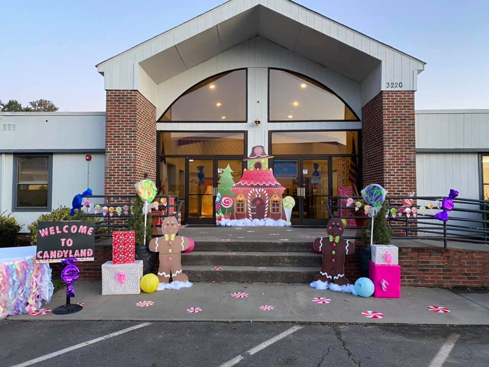 About LEE CHRISTIAN SCHOOL
