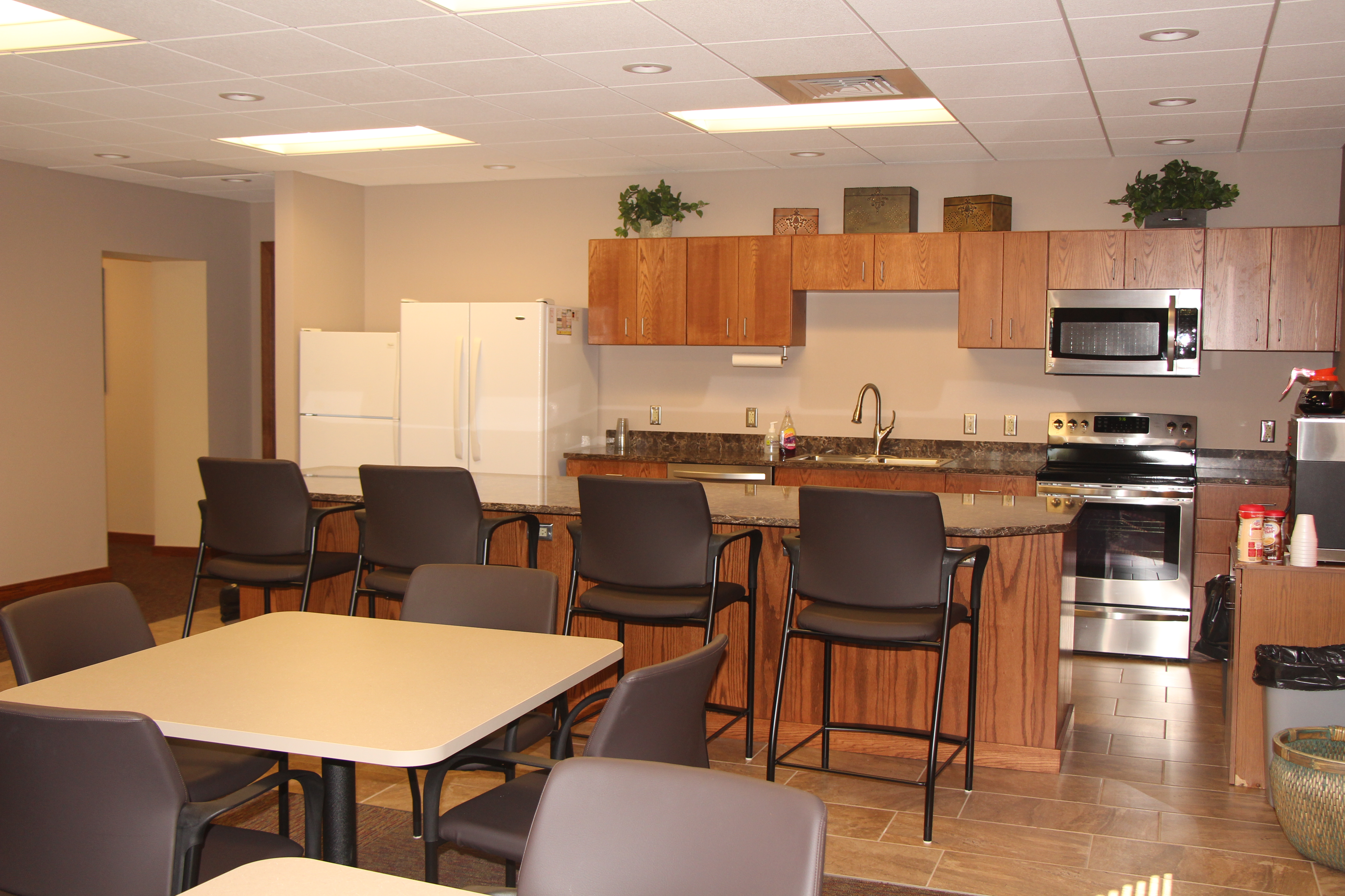 Kearny County Bank Lee Construction, Inc.