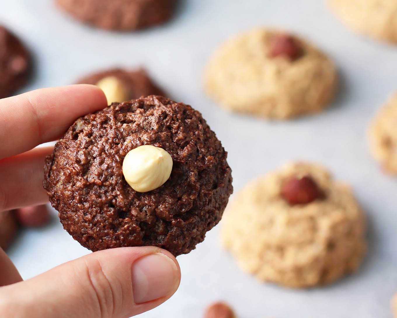 Hazelnut Macaroons » LeelaLicious