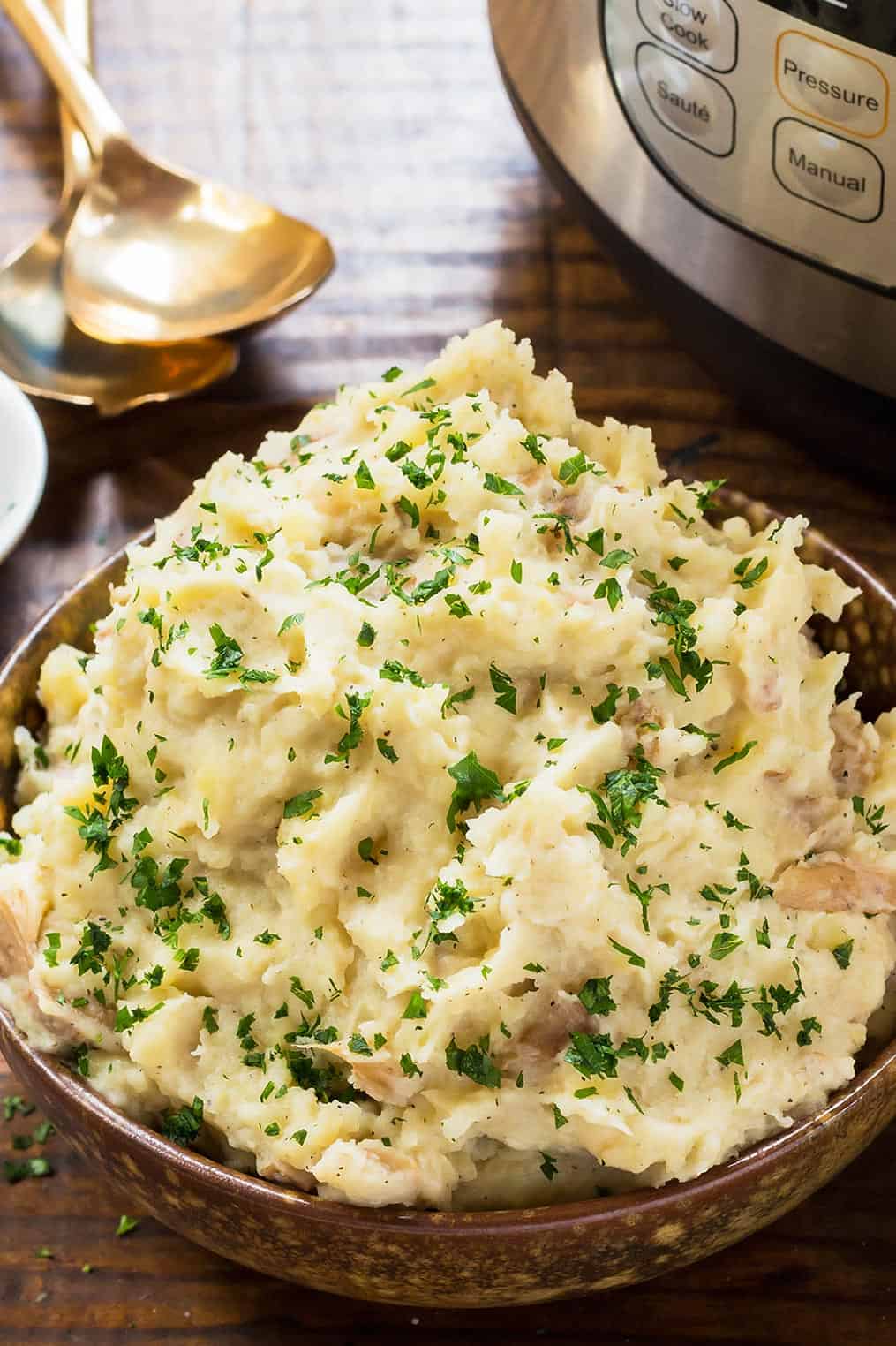 Instant Pot Mashed Potatoes Restaurant Style • LeelaLicious