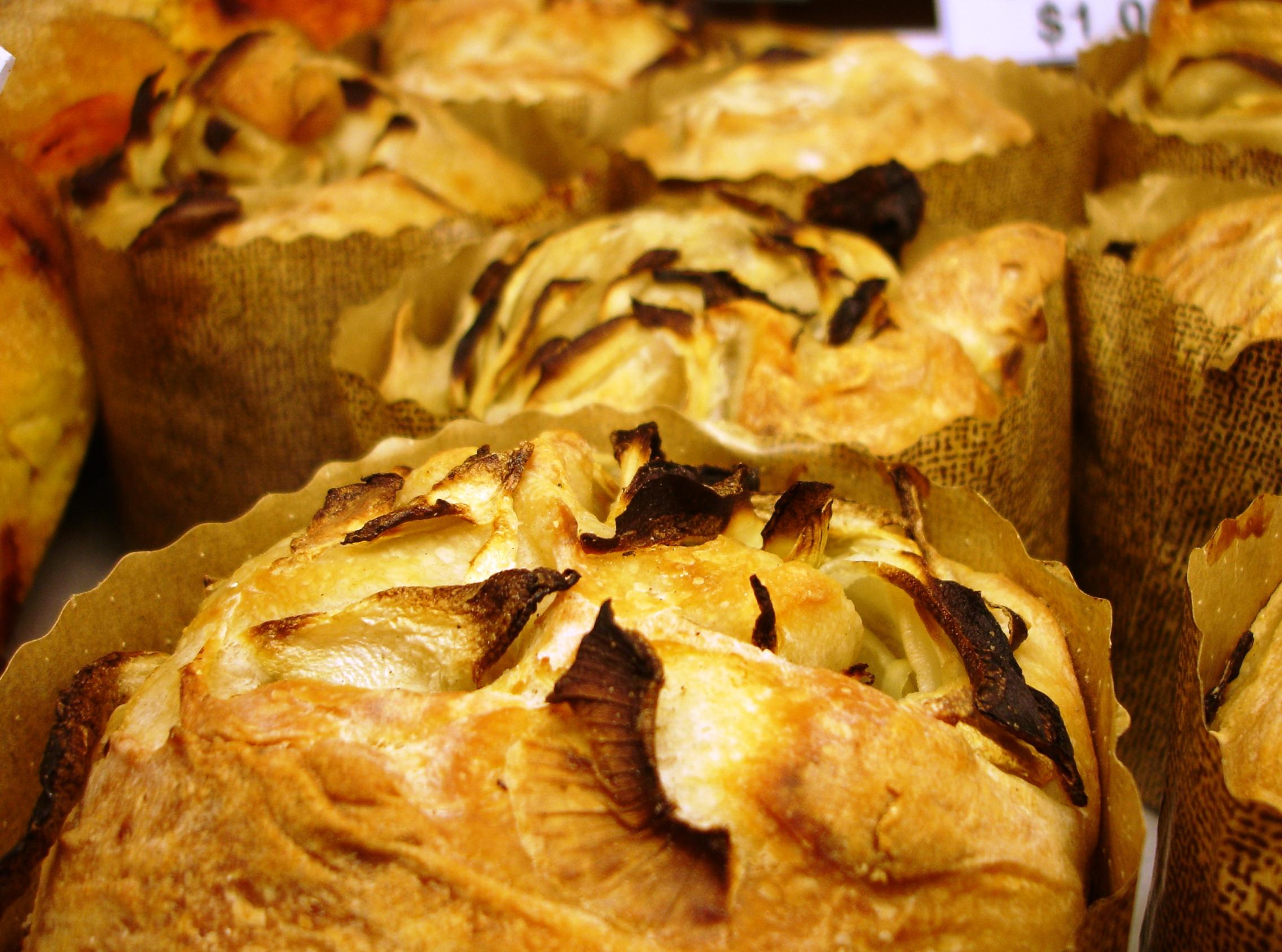 Madonia Brothers Bakery, Bronx NY Left at the Fork