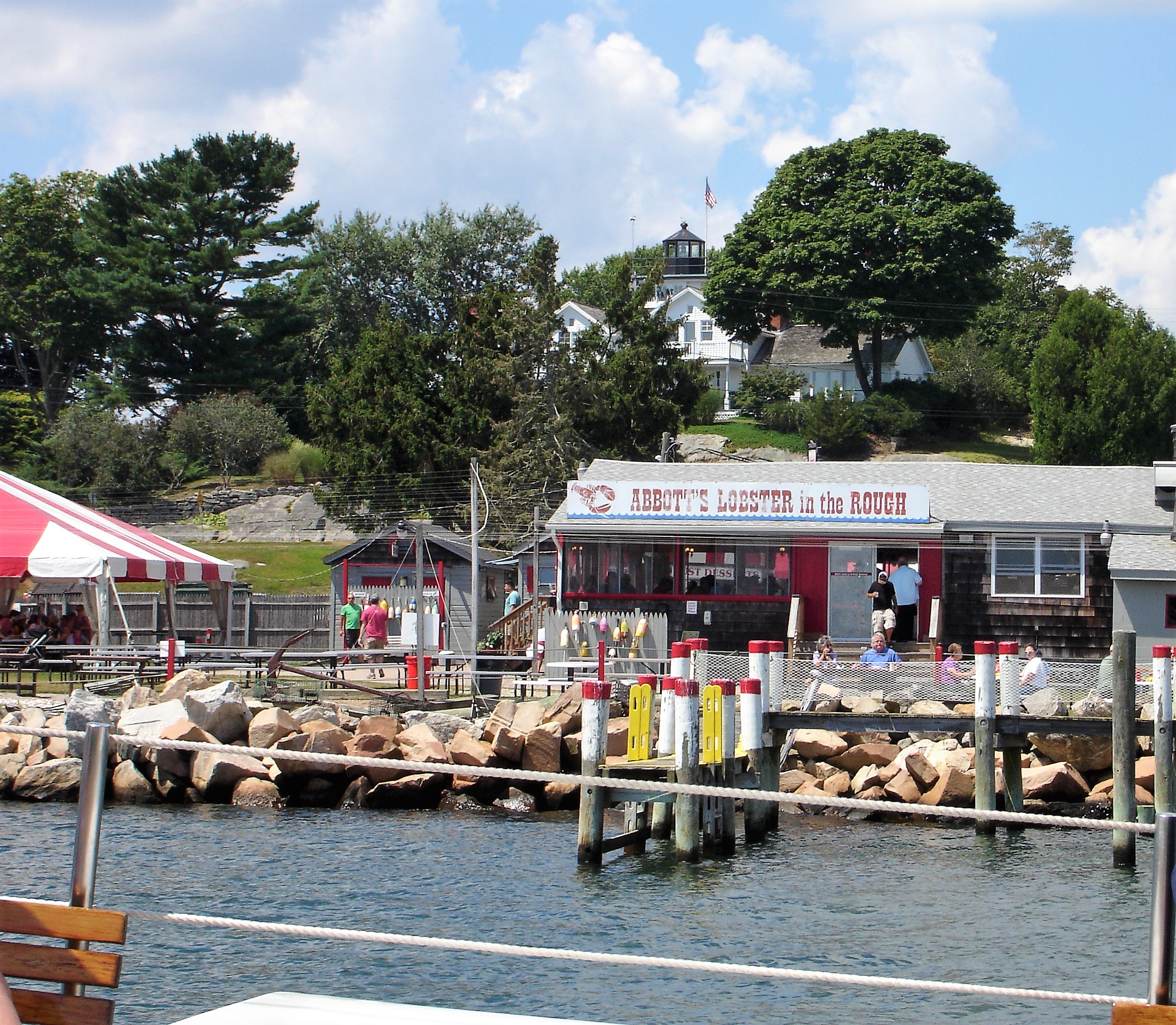 Collection 96+ Pictures Abbott's Lobster In The Rough (noank) Photos Sharp