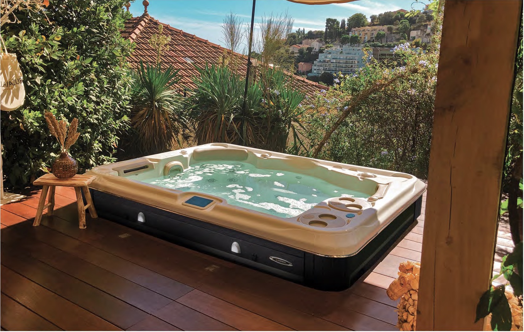 SIGNATURE HOT TUB MODEL 395 Install Legacy Pool & Hot Tub
